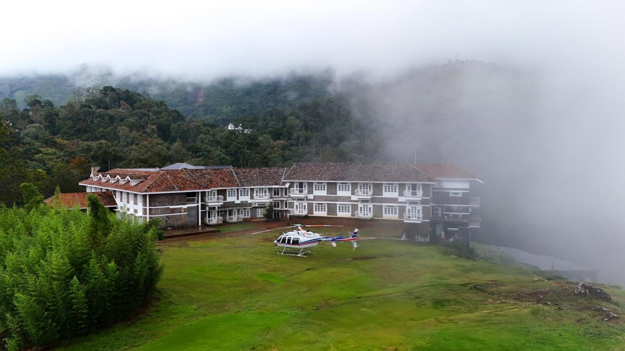 Le Montfort Resort Munnar Exteriör bild