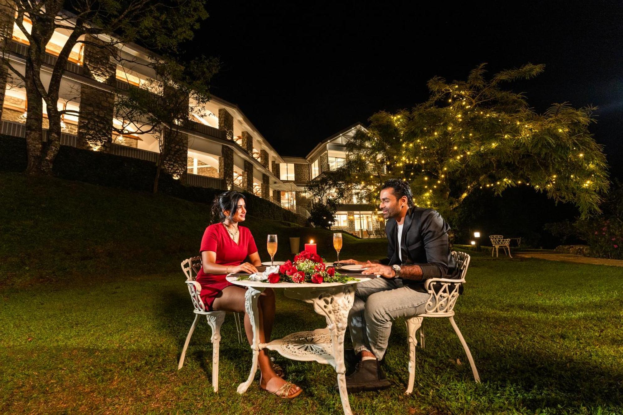 Le Montfort Resort Munnar Exteriör bild