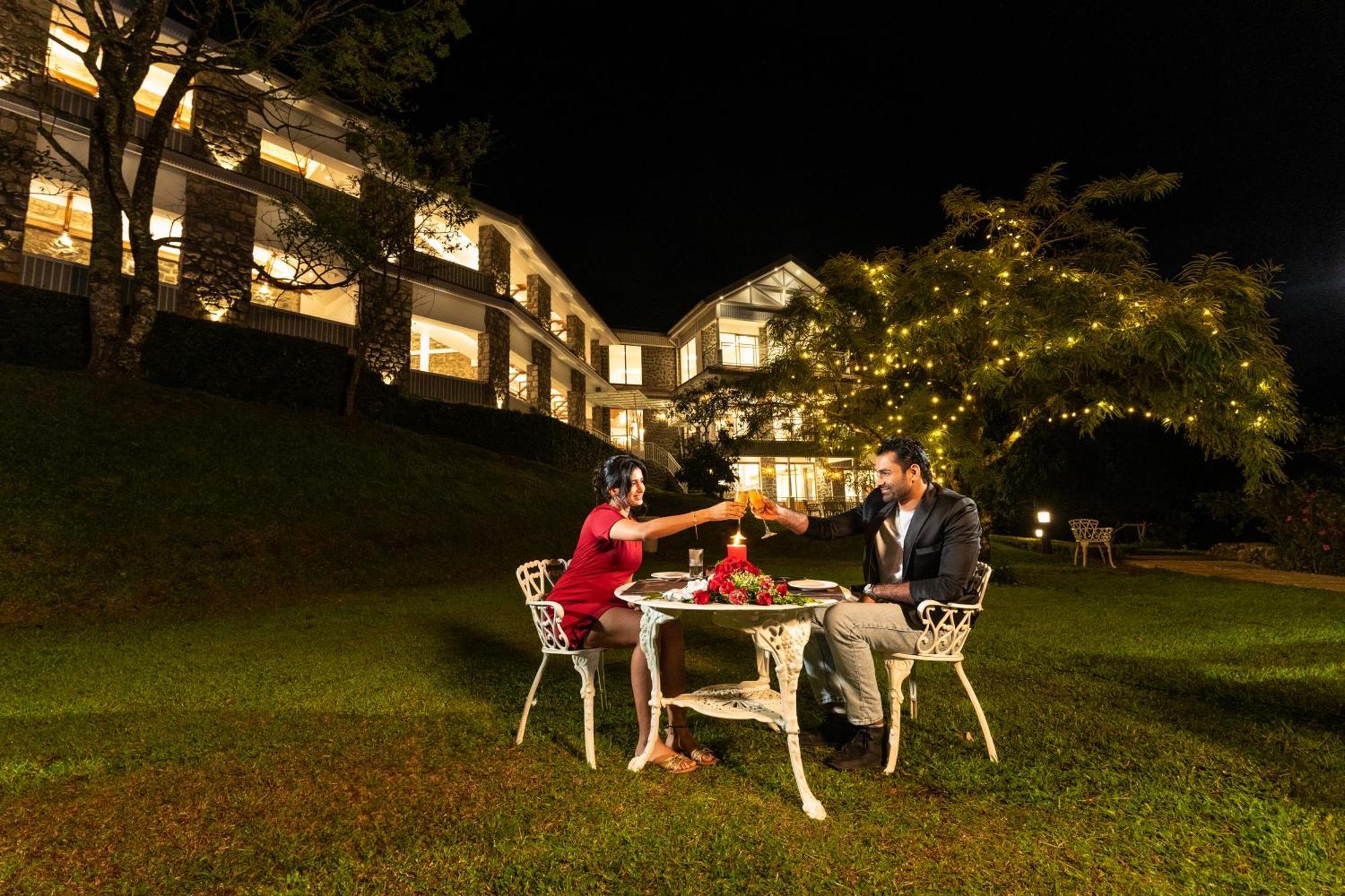 Le Montfort Resort Munnar Exteriör bild