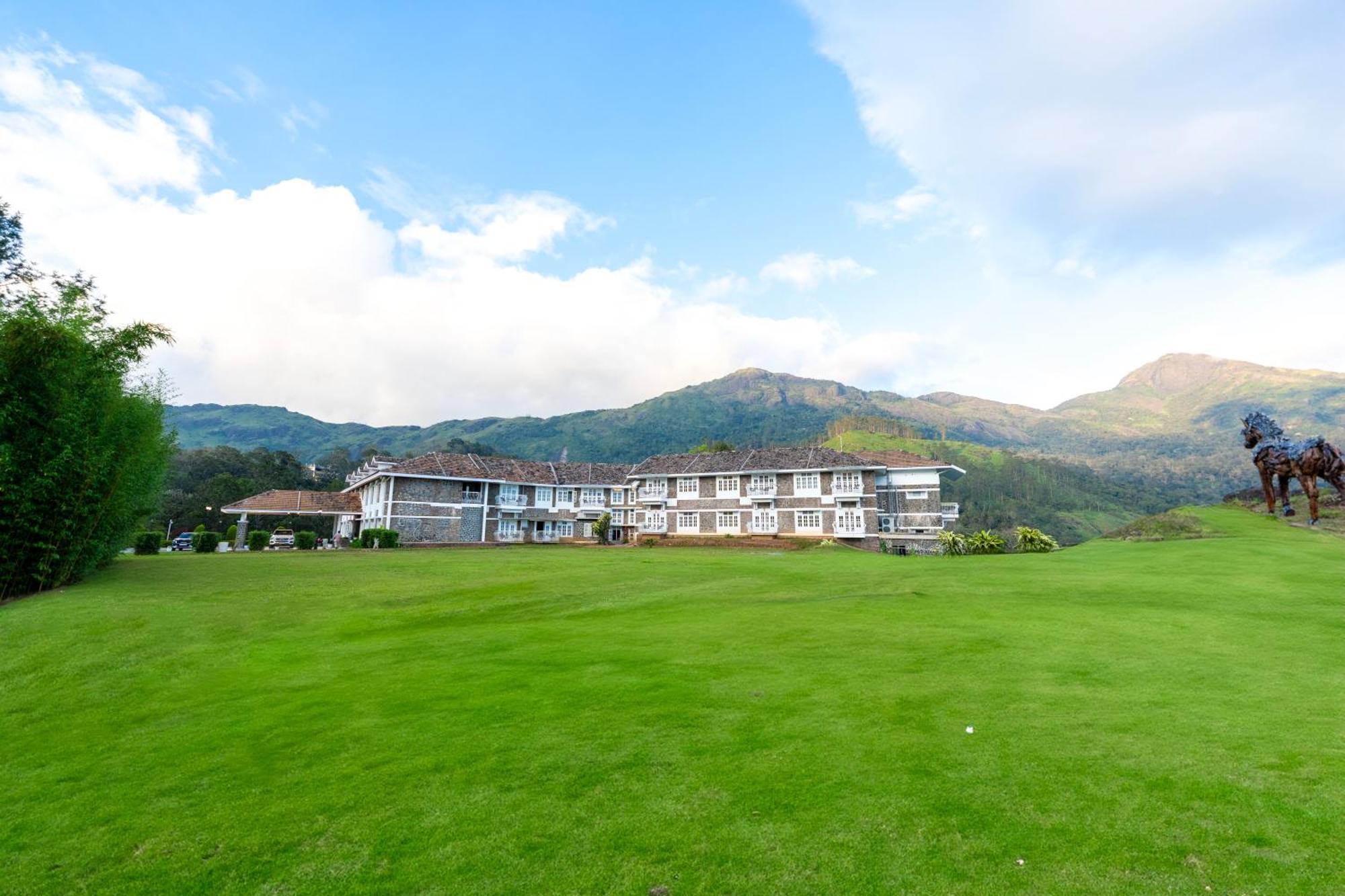Le Montfort Resort Munnar Exteriör bild