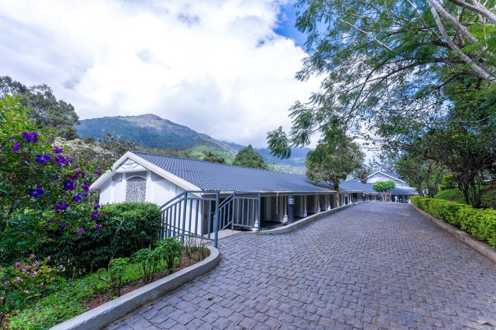 Le Montfort Resort Munnar Exteriör bild