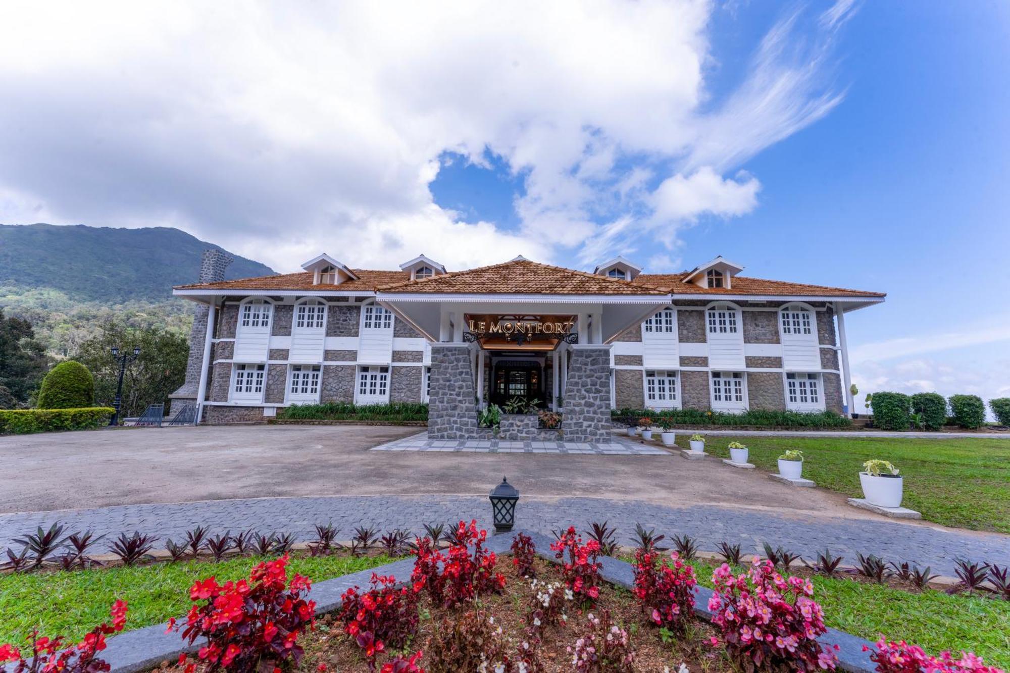 Le Montfort Resort Munnar Exteriör bild