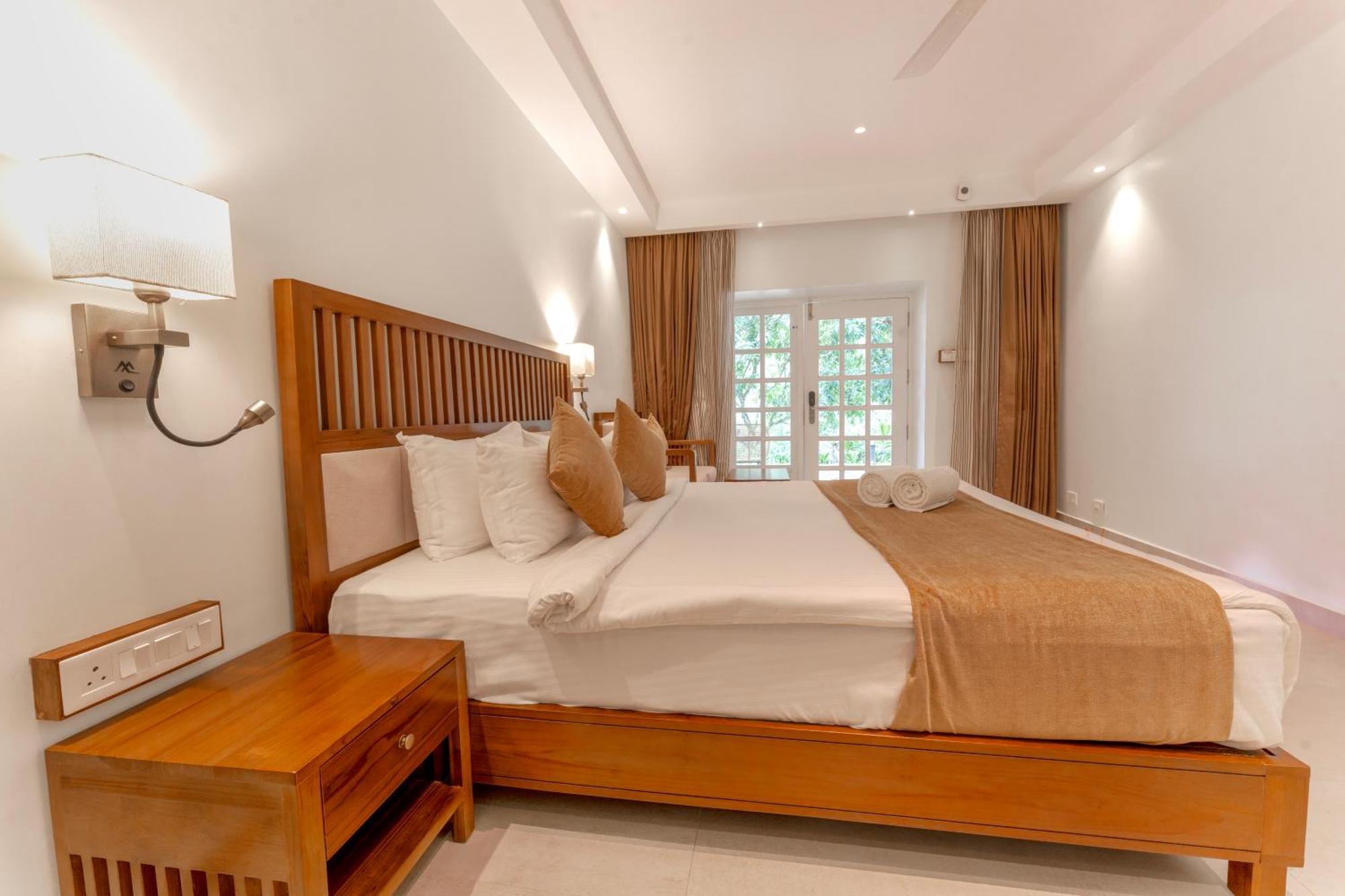 Le Montfort Resort Munnar Exteriör bild